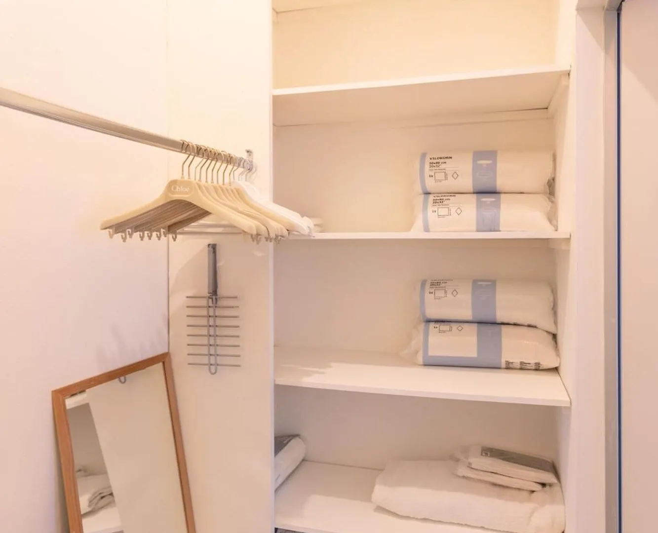 One Bedroom Apartment Of Comfort And Style In The Heart Of Milan Italy